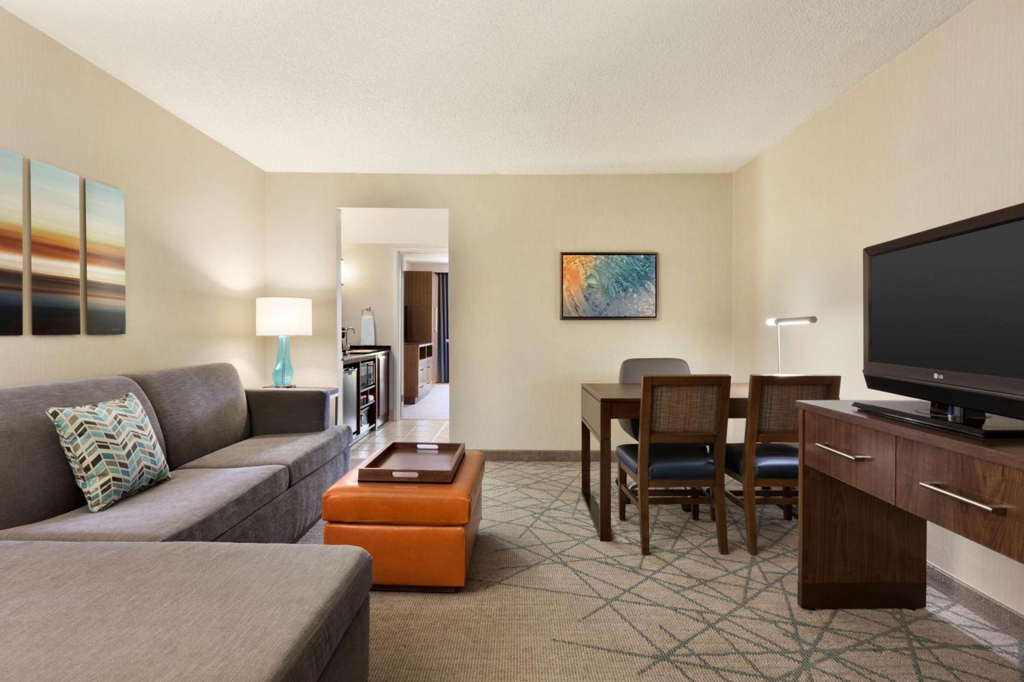 Embassy Suites San Luis Obispo Eksteriør billede